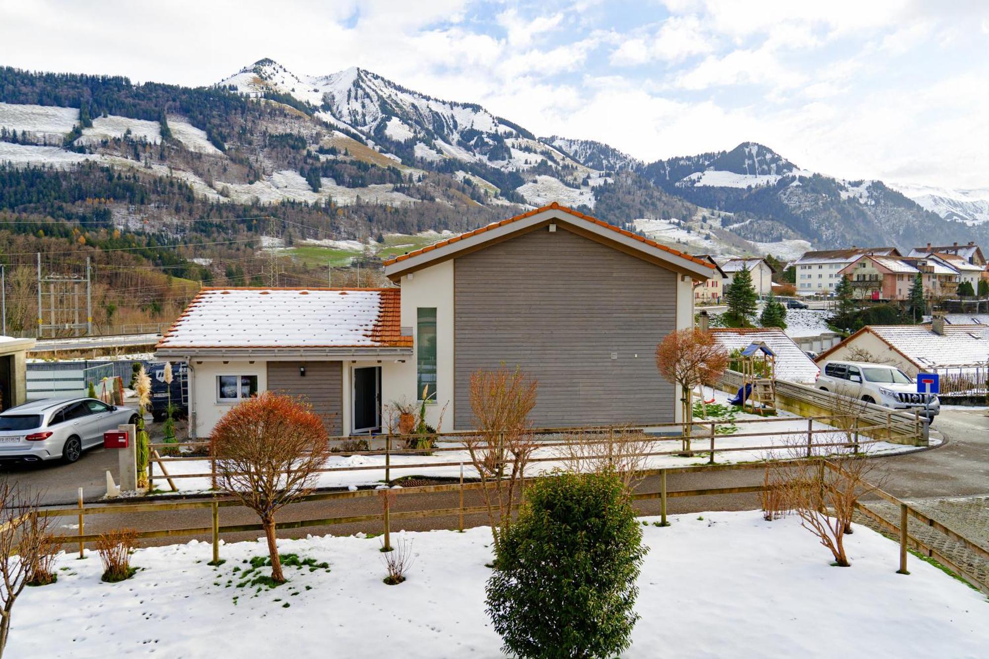 Gruyere Alpes Appartement 3 Chambres Bbq Parking Neirivue المظهر الخارجي الصورة